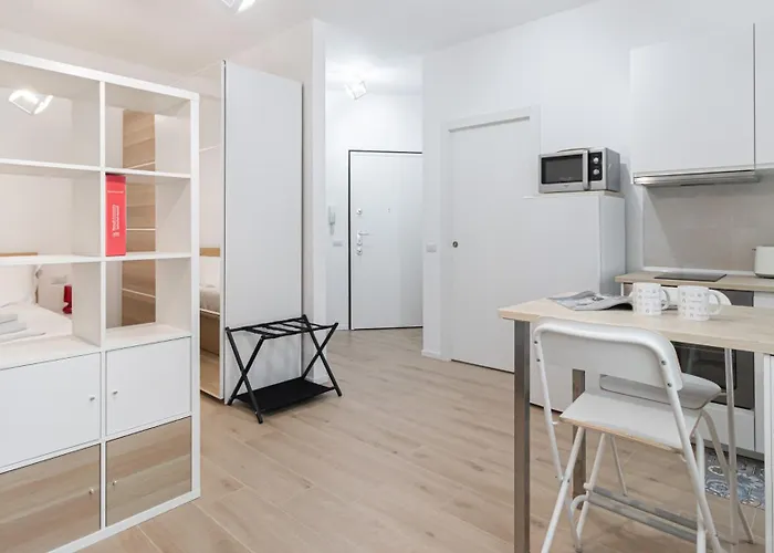 Italianway - Cambiasi 8 Milano